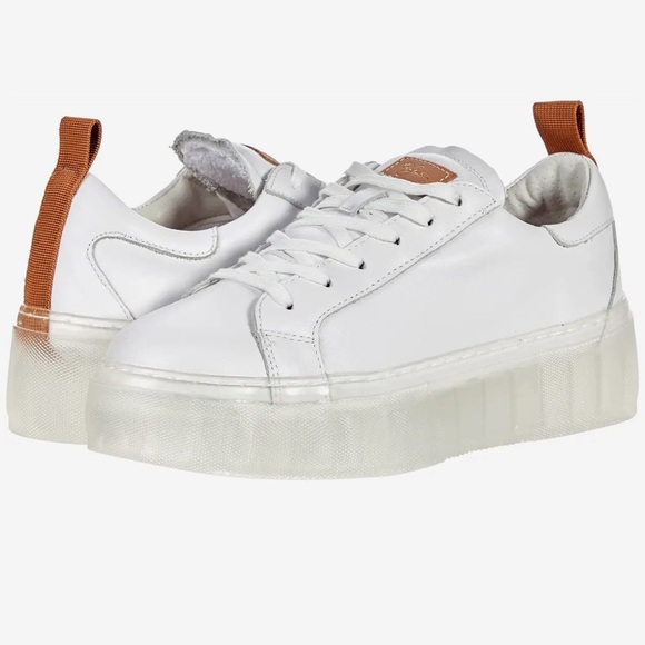 42 Gold leather platform sneakers 7.5, NWOB - Picture 1 of 7